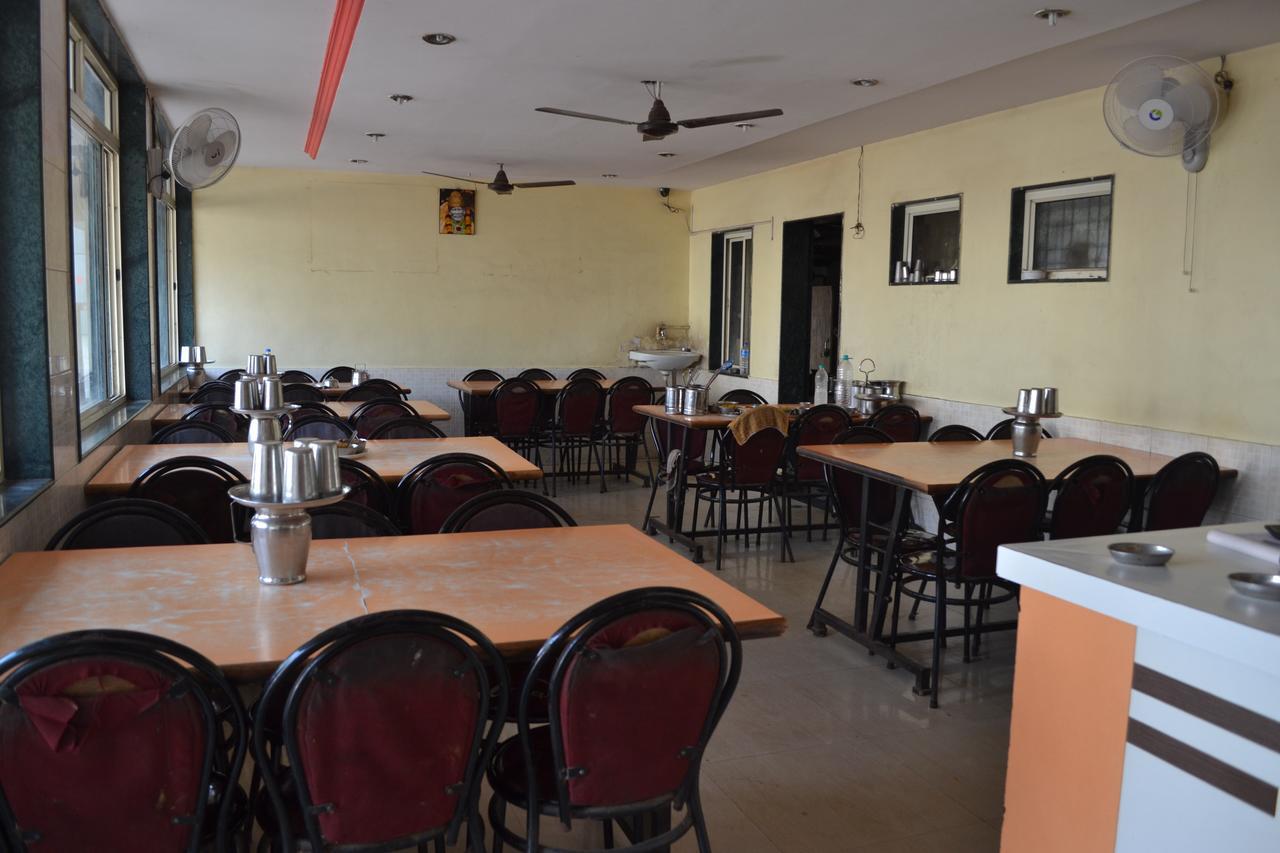 Hotel Sai Vishwa Shirdi Eksteriør billede